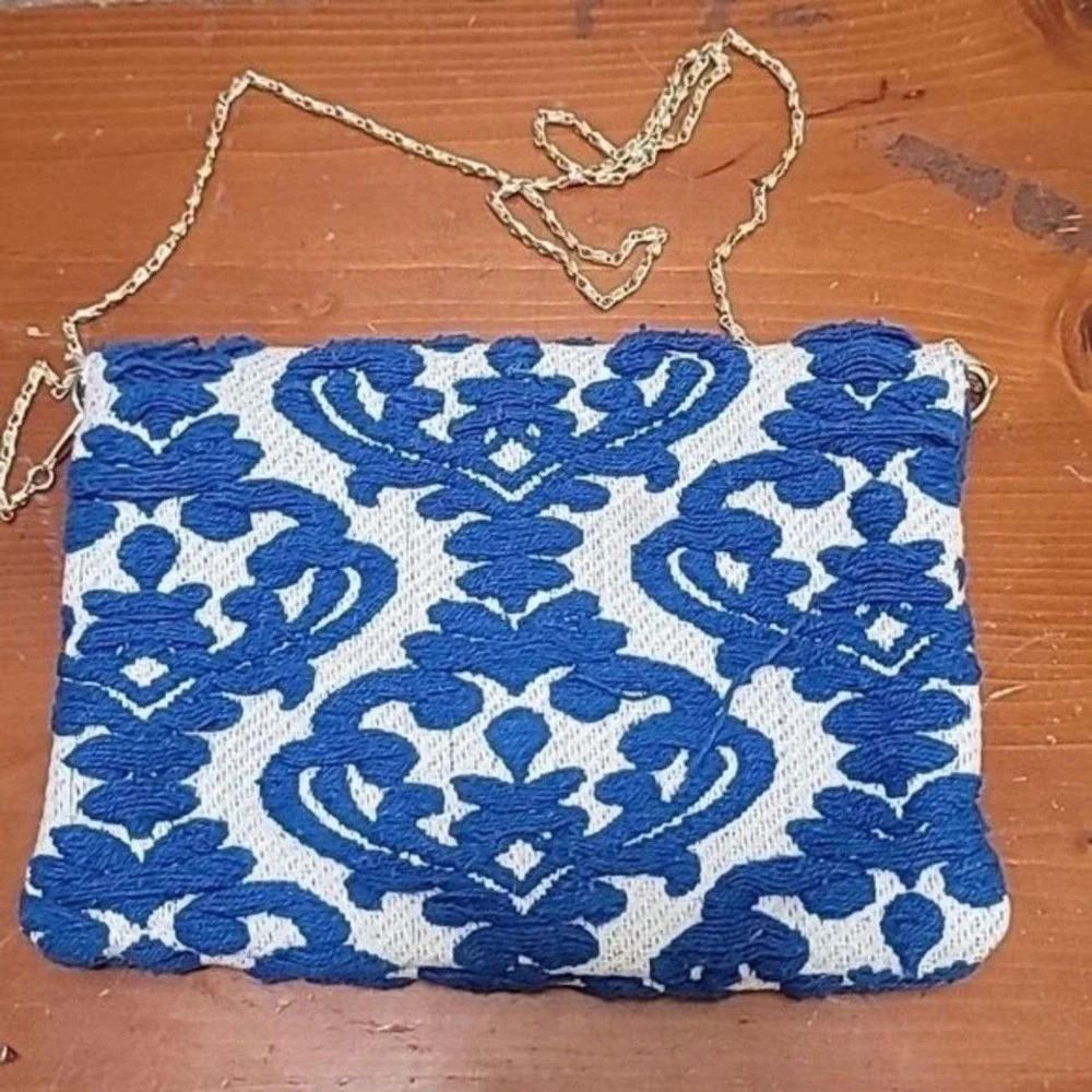 Steve Madden Zada Envelope Purse Embroidered Hand B ag Gold Strap Formal Festiva